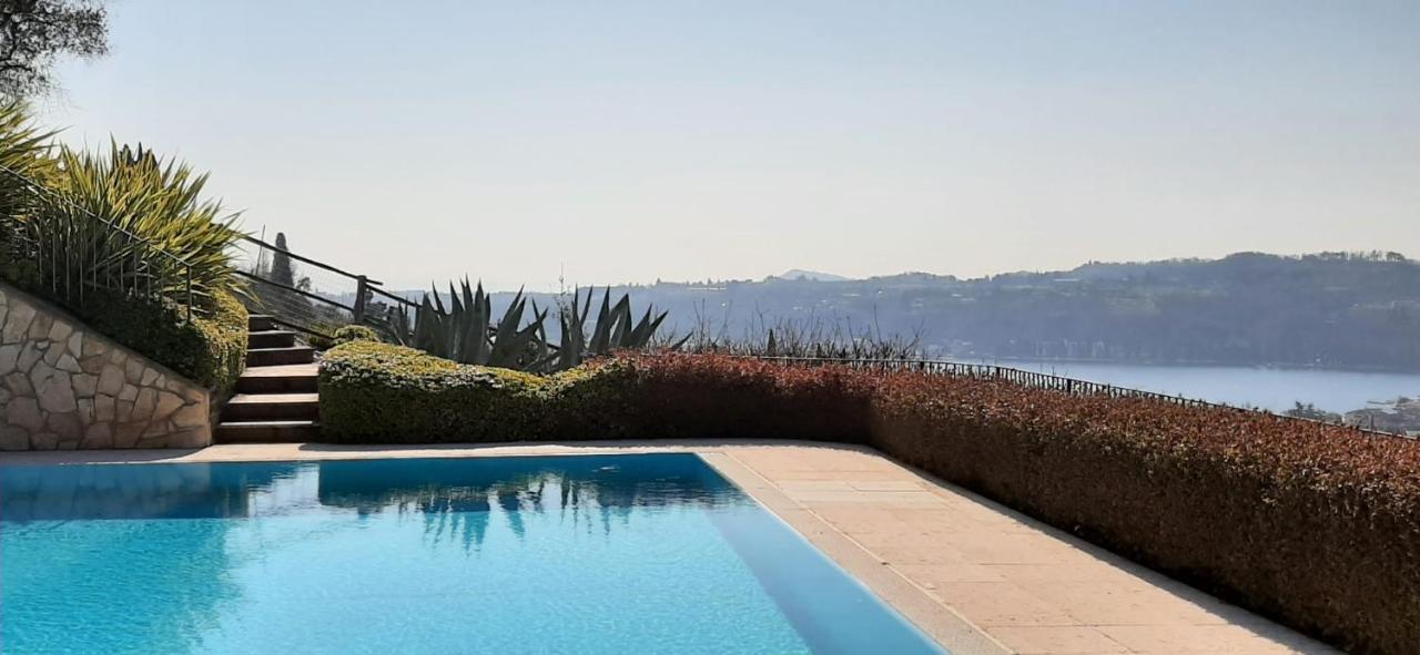 Holiday House Sole Salo Exterior photo