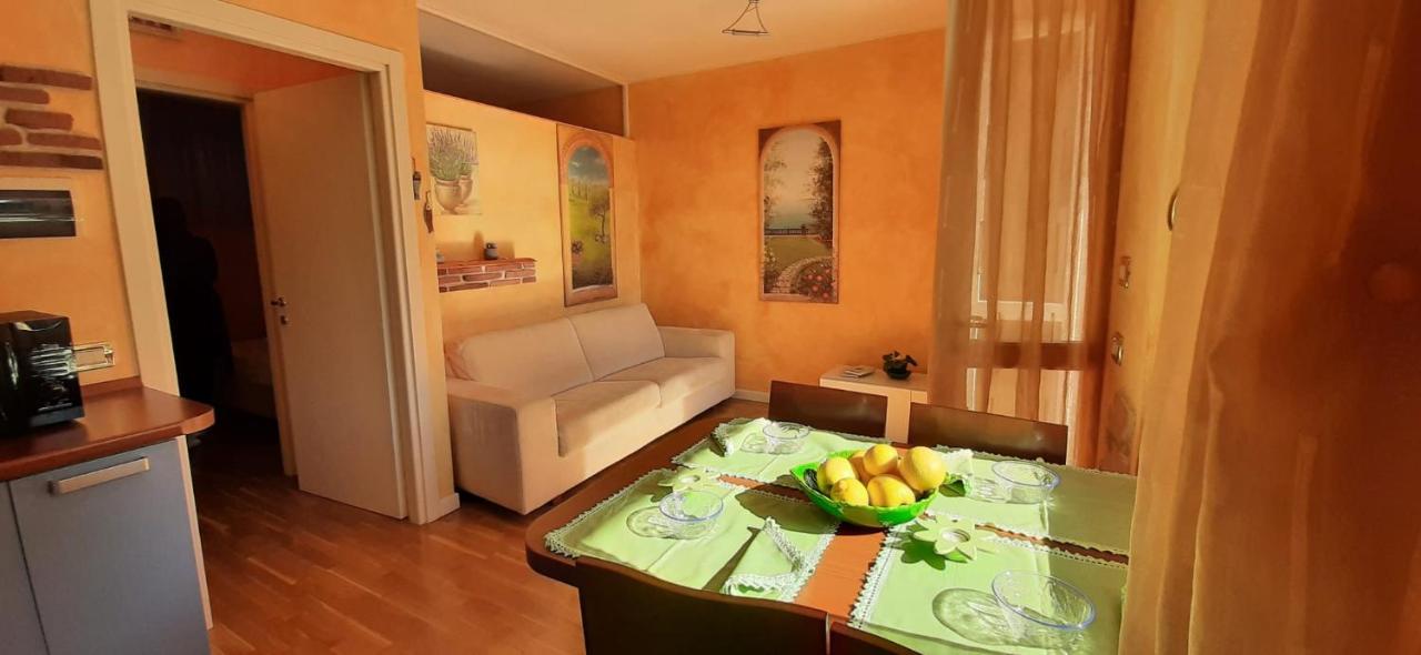 Holiday House Sole Salo Exterior photo