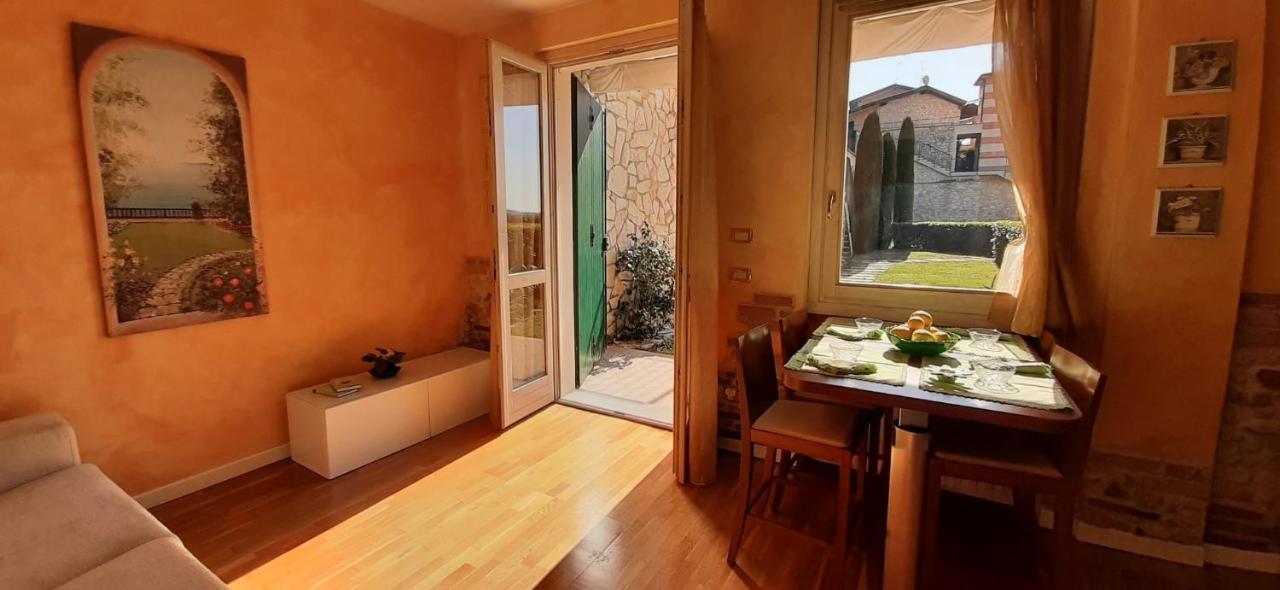 Holiday House Sole Salo Exterior photo
