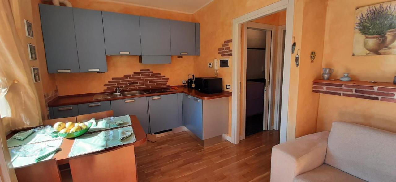 Holiday House Sole Salo Exterior photo