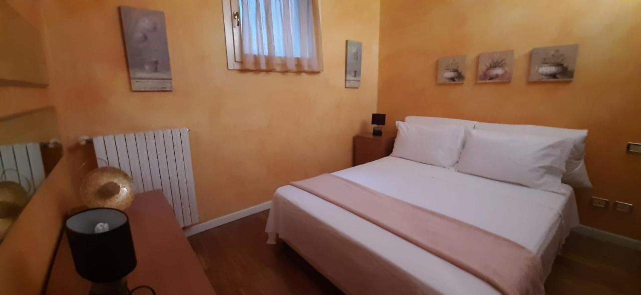 Holiday House Sole Salo Exterior photo
